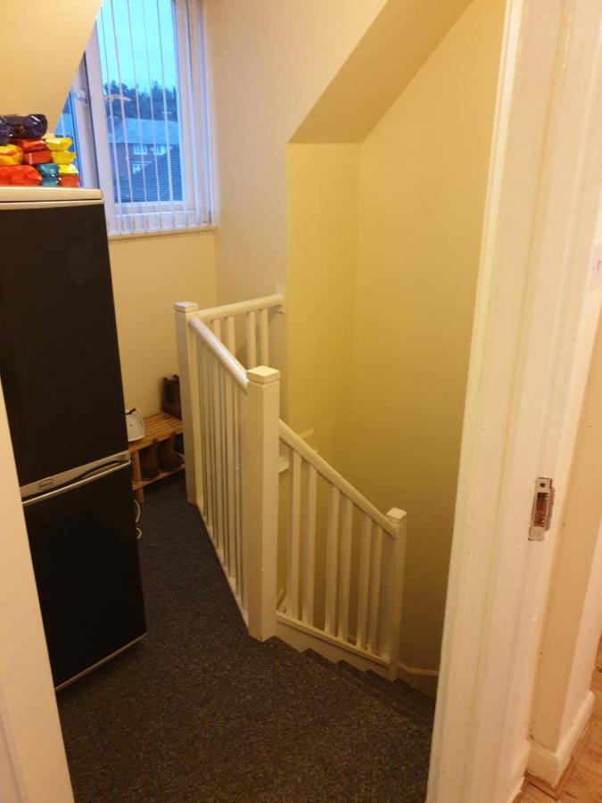 Splendid 4Bedrooms Shared Home Manchester Extérieur photo