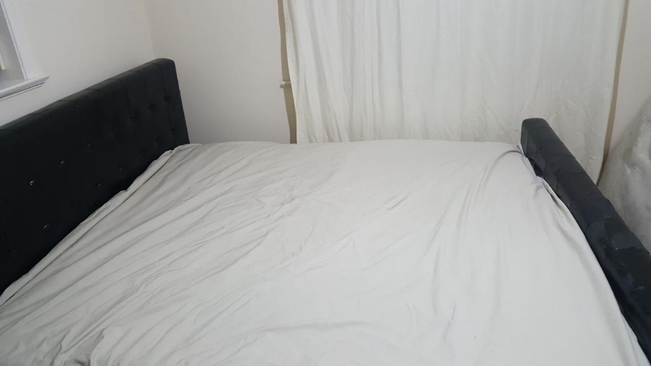 Splendid 4Bedrooms Shared Home Manchester Extérieur photo