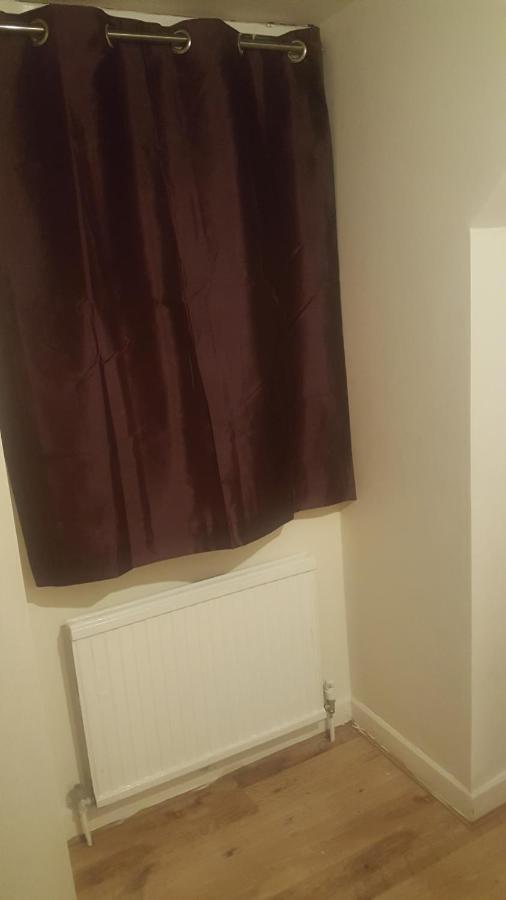 Splendid 4Bedrooms Shared Home Manchester Extérieur photo